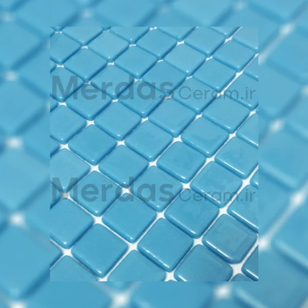 کاشی استخری آبی آسمانی فول بادی شیشه ایی برای استخر ورزشی و روباز